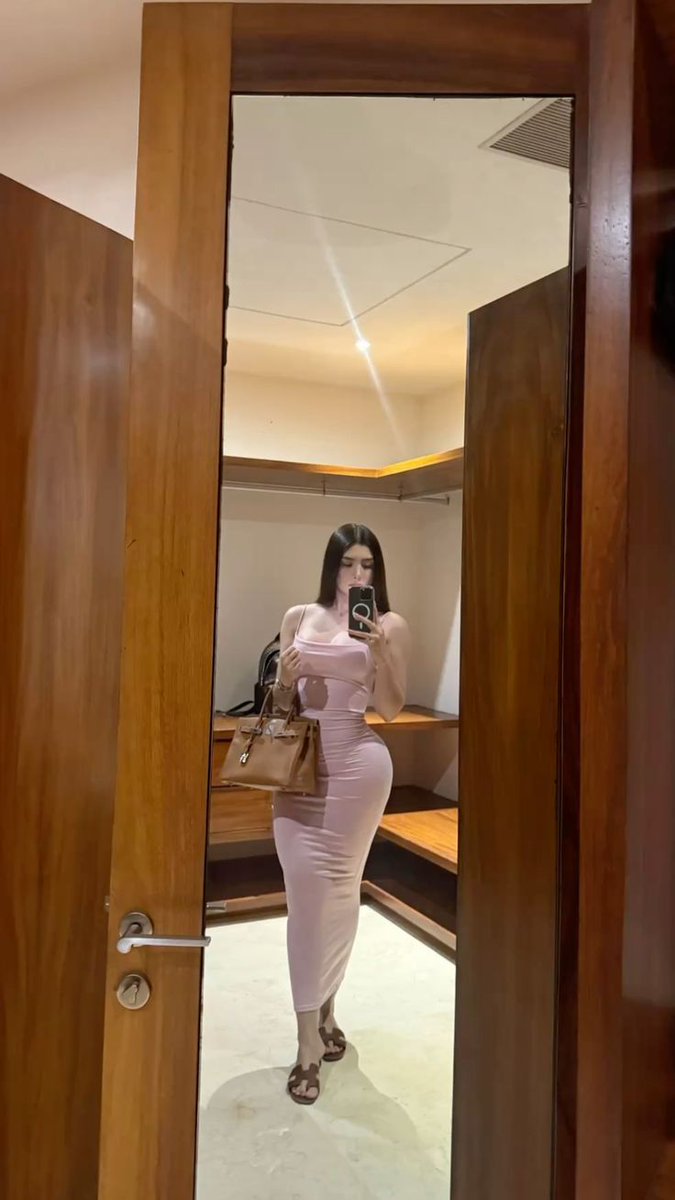 Kelly Lev tweet media