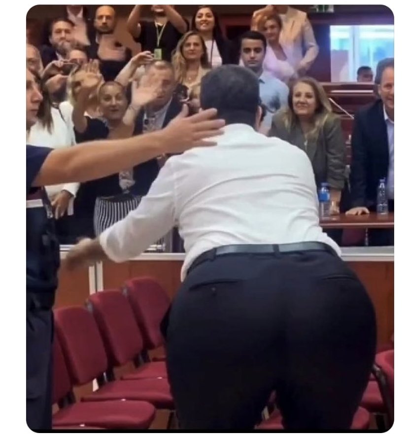 Emrah Aksın tweet media