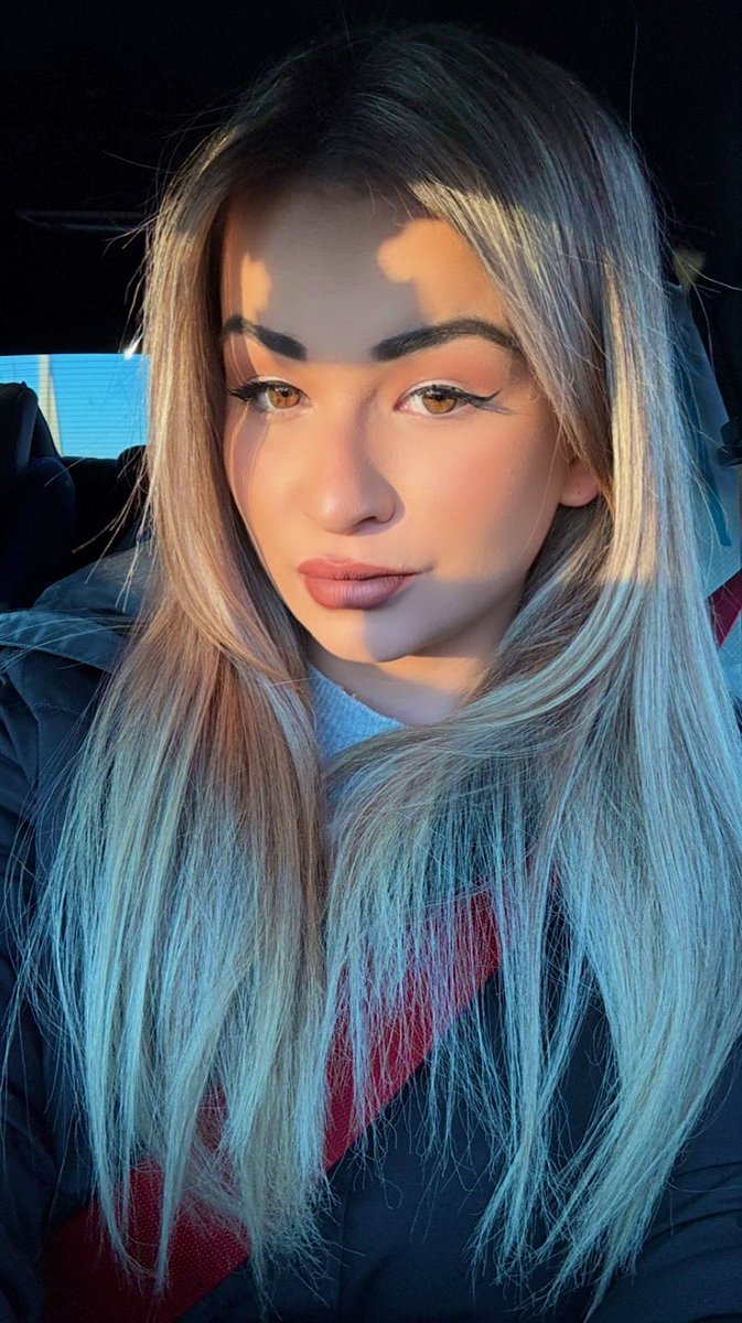 GODDESS A 👸🏼✨23 years tweet media