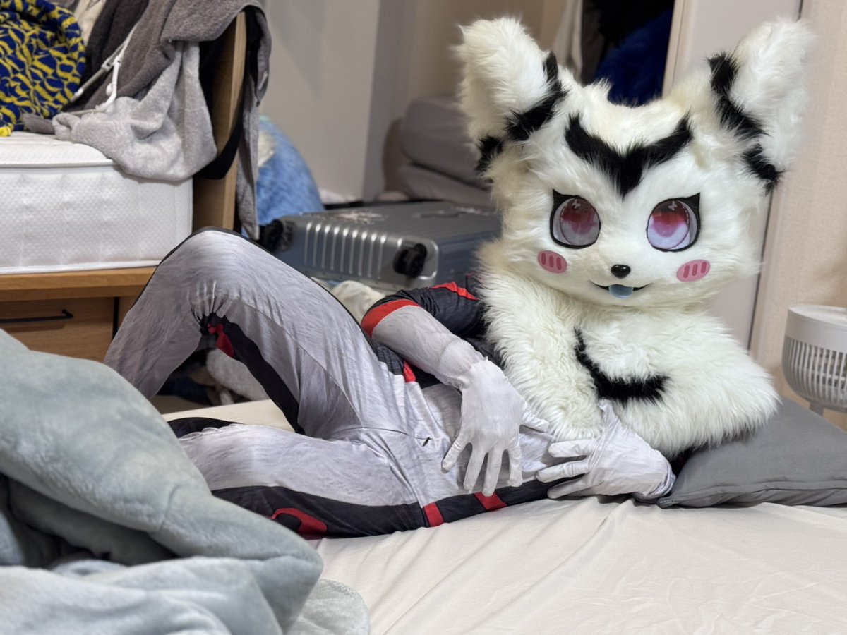 ロウ@メイド長 tweet media