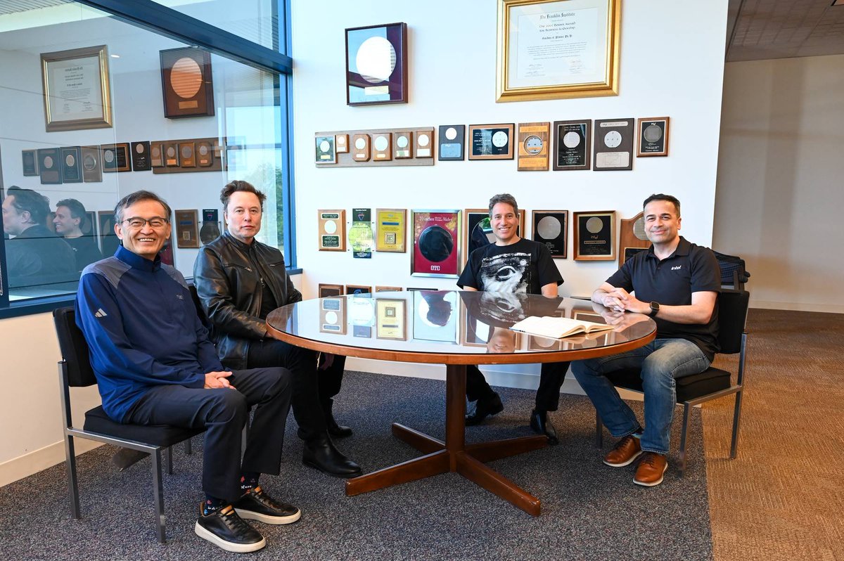 Pushkar Ranade tweet media