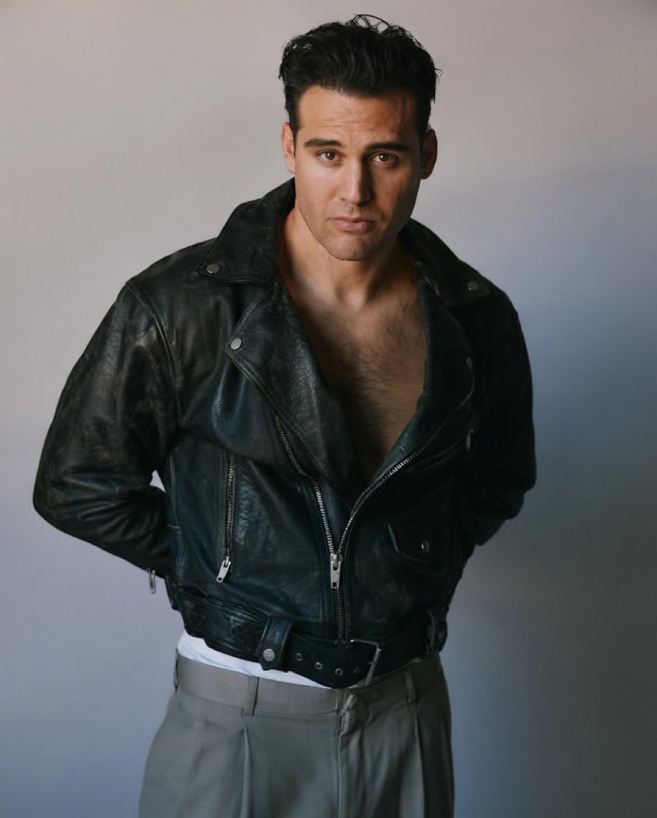 megan ✨ tweet media