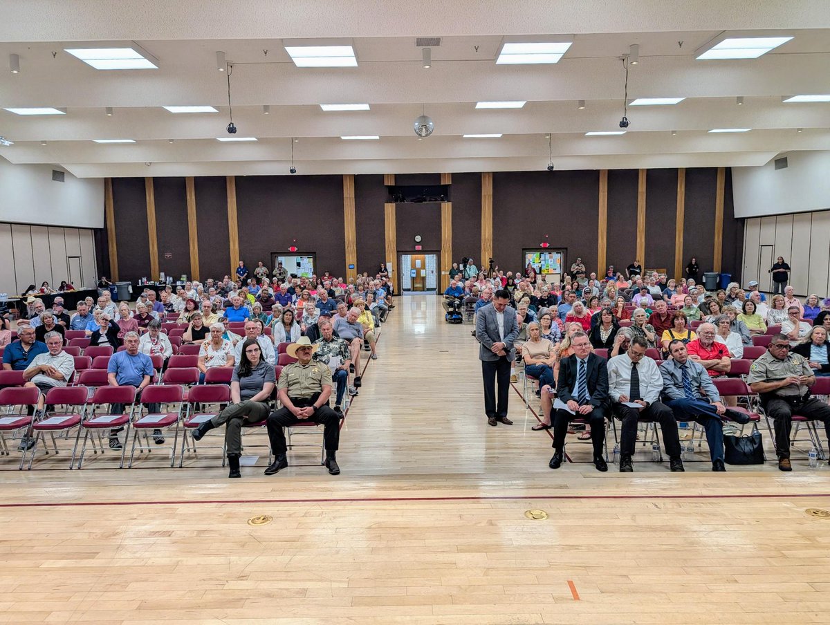 Debbie Lesko tweet media