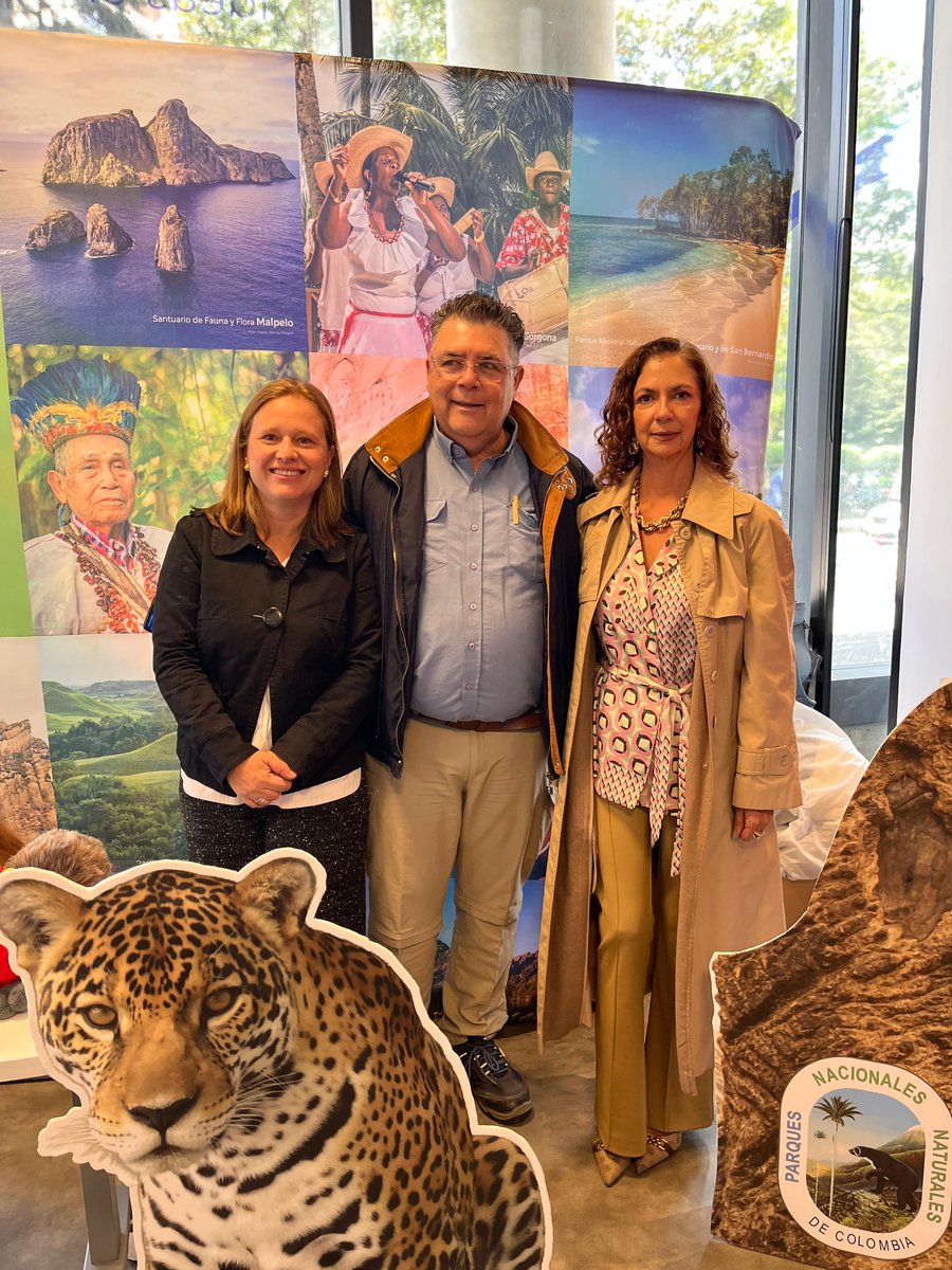 AcolapColombia's tweet photo. 🌿 ACOLAP participó en el lanzamiento del Pasaporte de @ParquesColombia .
Un espacio que impulsa alianzas, proyectos y nuevas oportunidades para el sector.
#ACOLAP #Turismo https://t.co/odWBmBWO0G
