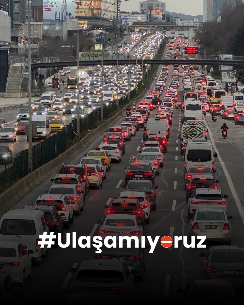 serefcolak's tweet photo. Her şey çok güzel olacak" dediler, her şey durdu. Yol durdu, metro durdu, İstanbul durdu. Çözüme #Ulaşamıyoruz. https://t.co/62ihVsSe8Q