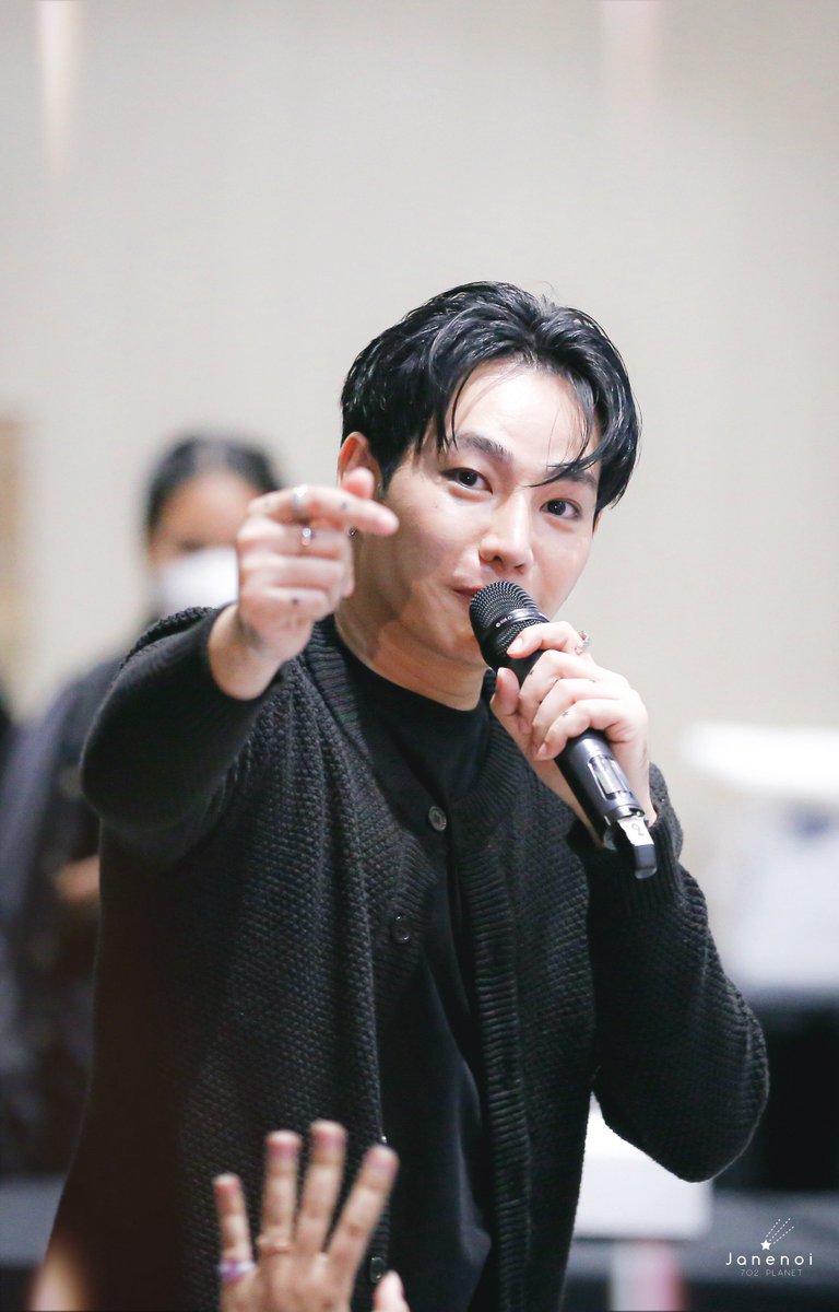 𝑱𝒂𝒏𝒆𝒏𝒐𝒊 ʚїɞ tweet media