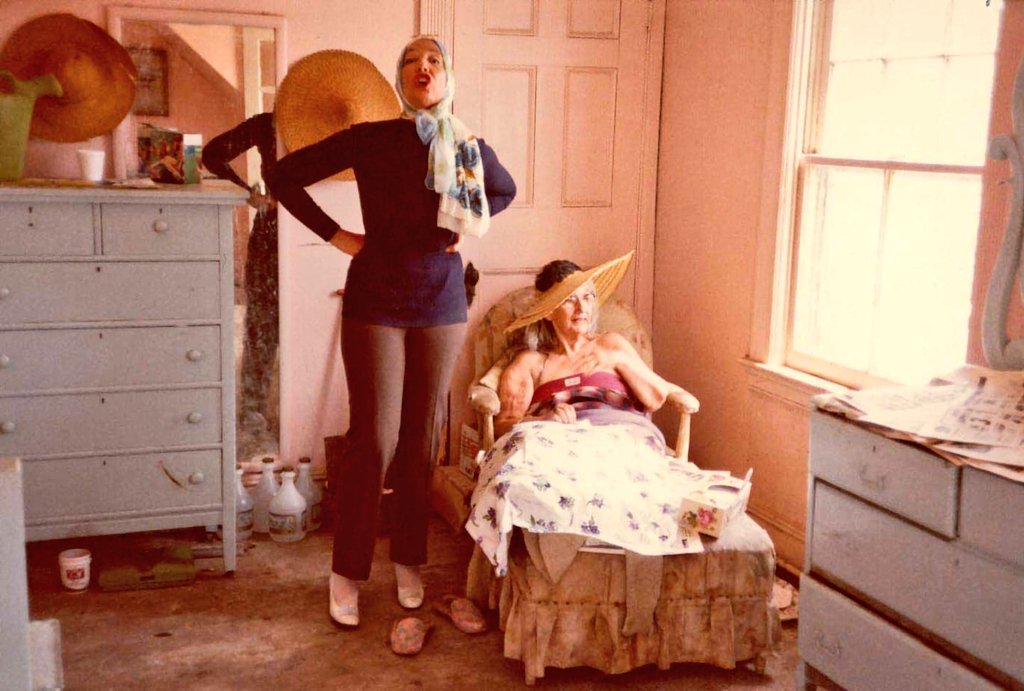 Carol Sturka y su Sonido Lasser tweet media