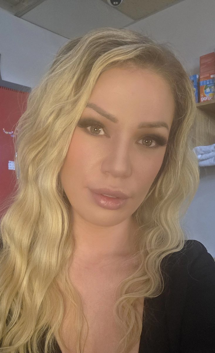 Kianaxxx tweet media