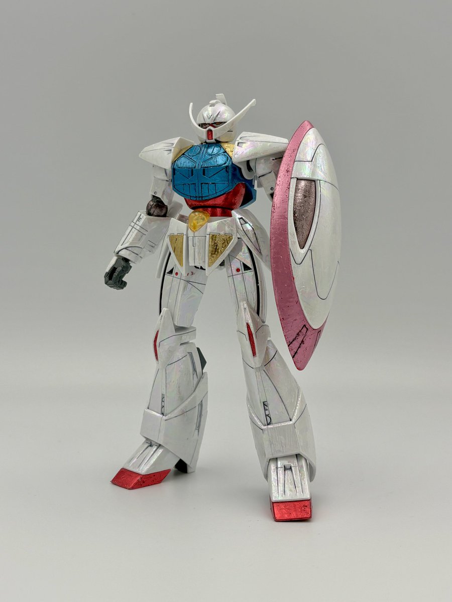Sakurabi_Waon's tweet photo. 配信おつわんちでしたー！！

全身にウチハク貼ったぞーーー！！！
これ、無塗装です！！
細かい部分も頑張れば貼れることが分かりました💪❤️‍🔥❤️‍🔥

この透明レインボーの輝き、肉眼で見るともっと綺麗だから早く皆に見せたい✨️

見てくれた方ありがとうございました！
#ガンプラ #ウチハク https://t.co/srd1xcZLSJ