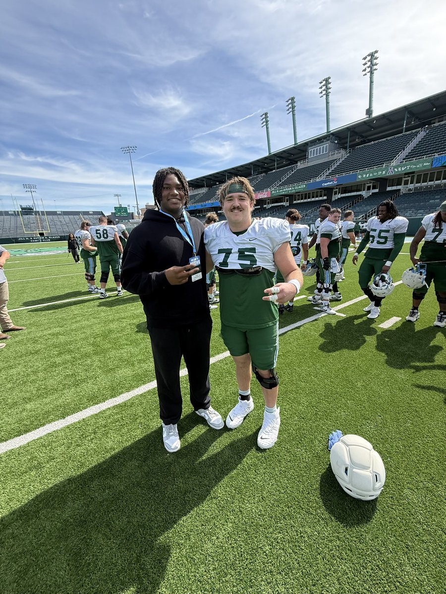 Alex Gray tweet media