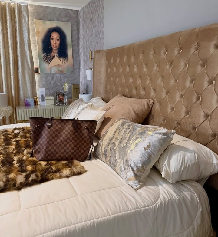 ISANDLA SEMFENE ESISHISWE UCREAM tweet media