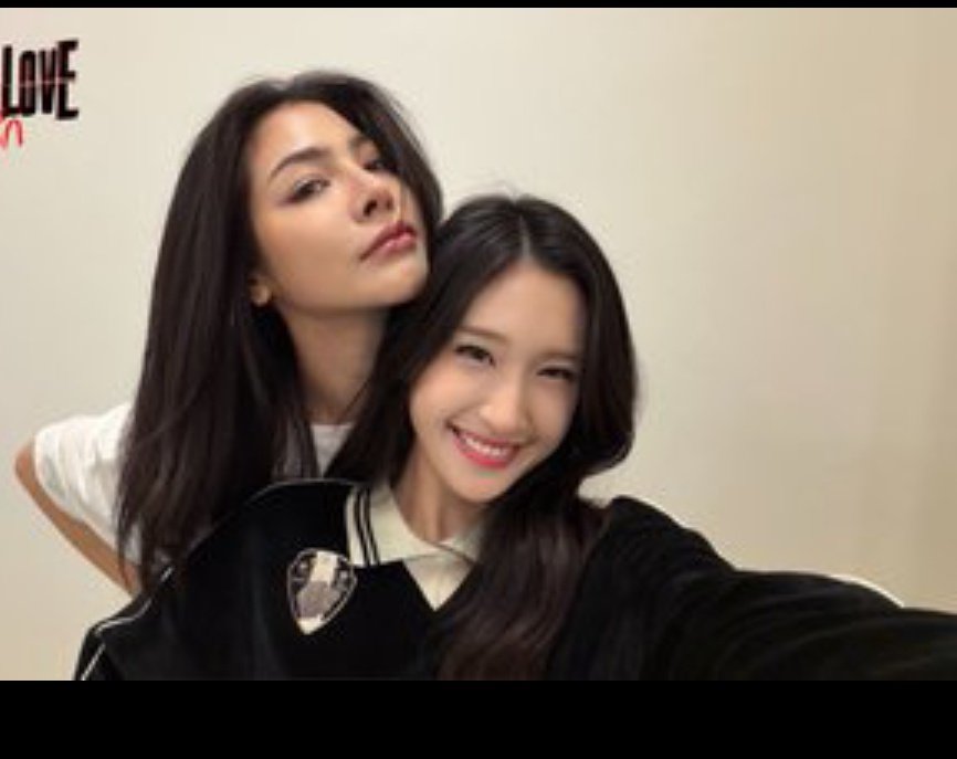 flower🍁✨ tweet media