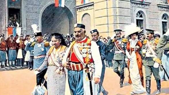 Весна Братић tweet media