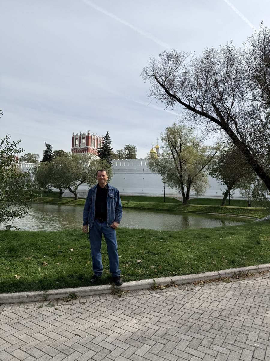 wolf23765's tweet photo. Москва https://t.co/hyZ30mFoqB