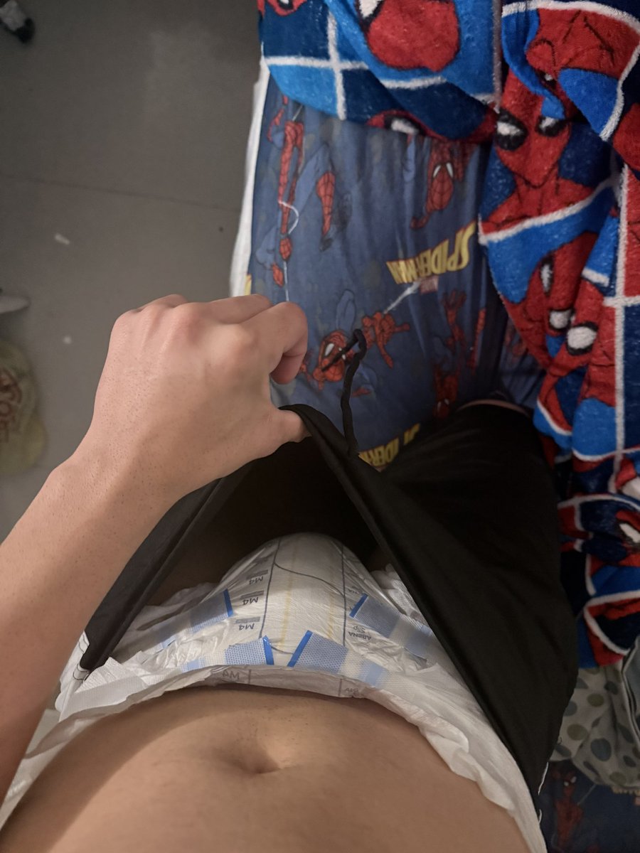 luccatbdl's tweet image. Good morning 🤧 #abdl #gay #tbdl #diaper #diaperboy #nappy