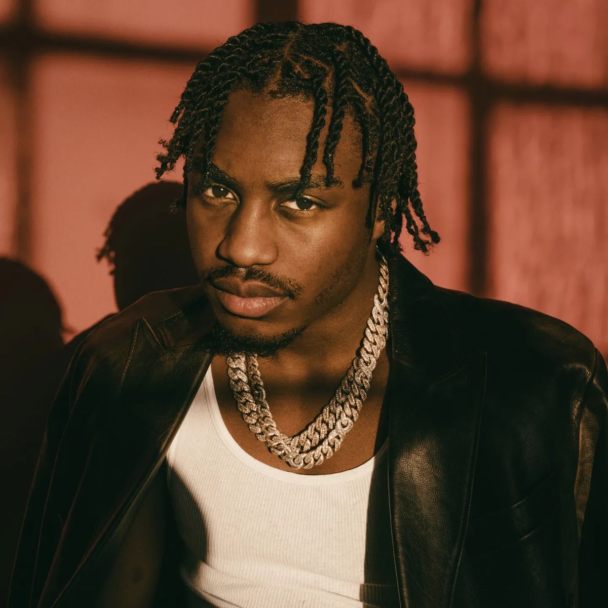 Pop Crave tweet media