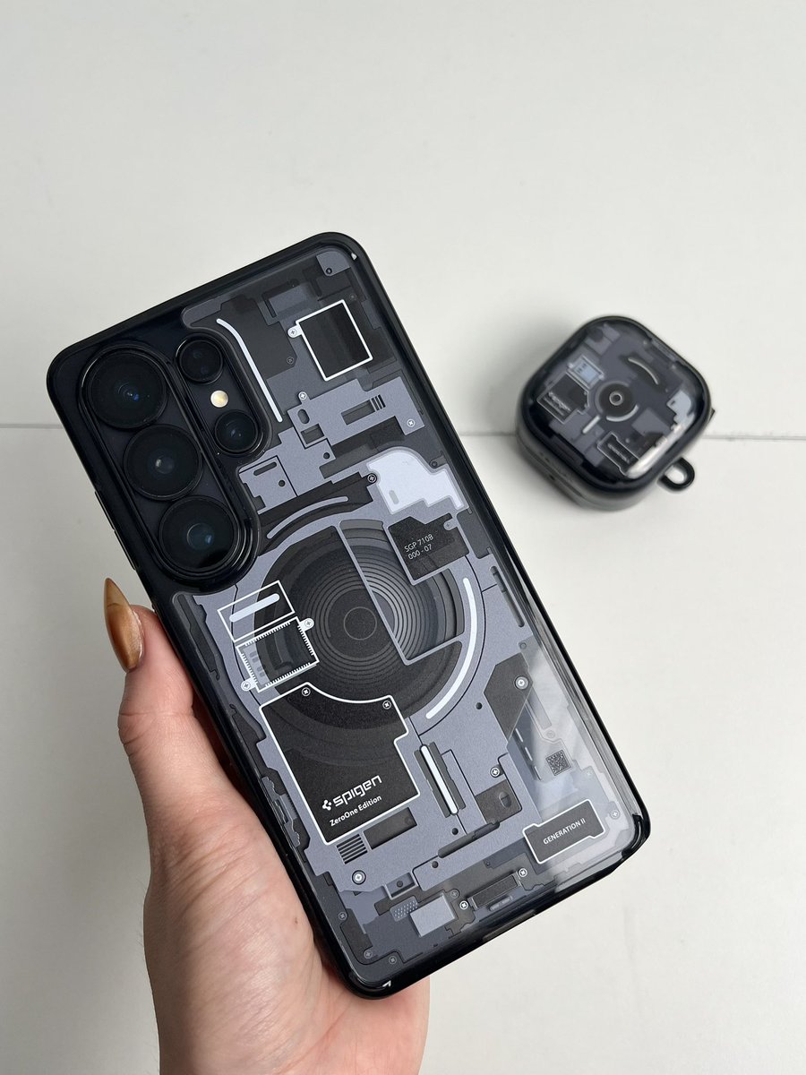 spigen's tweet image. zero:one 2 ways 😤