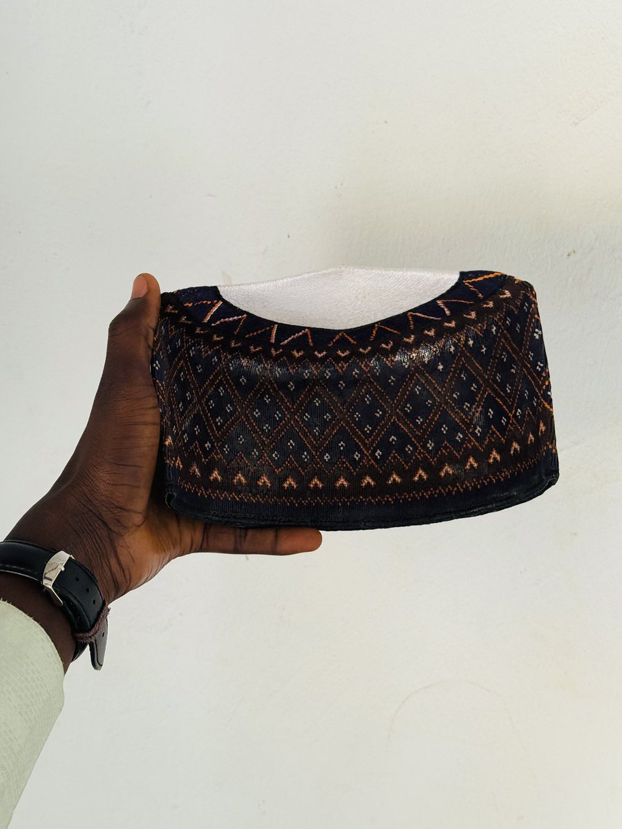 idrismahadii's tweet photo. Help a brother and retweet pls
First frame size :23
Second frame size :22 https://t.co/PhZ2Y0DJyN