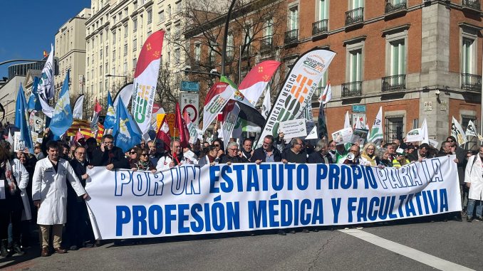 Gaceta Médica tweet media