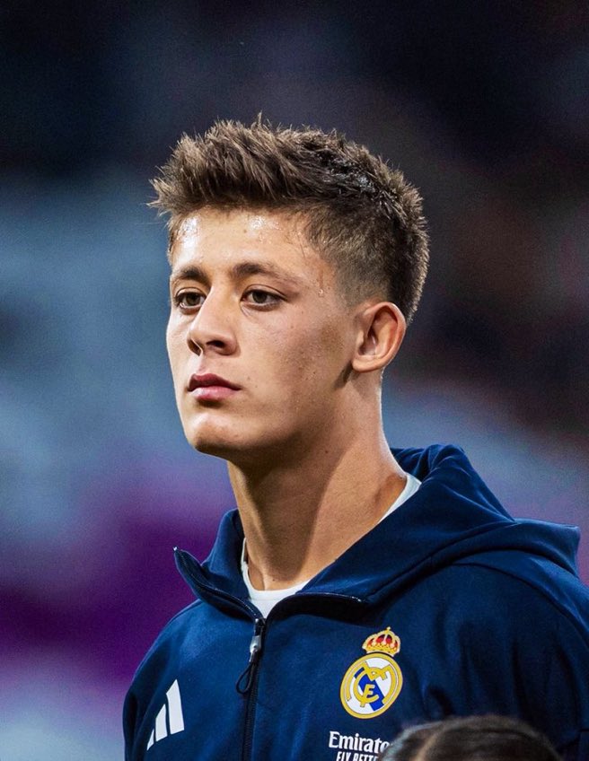 Mr.KELLY tweet media