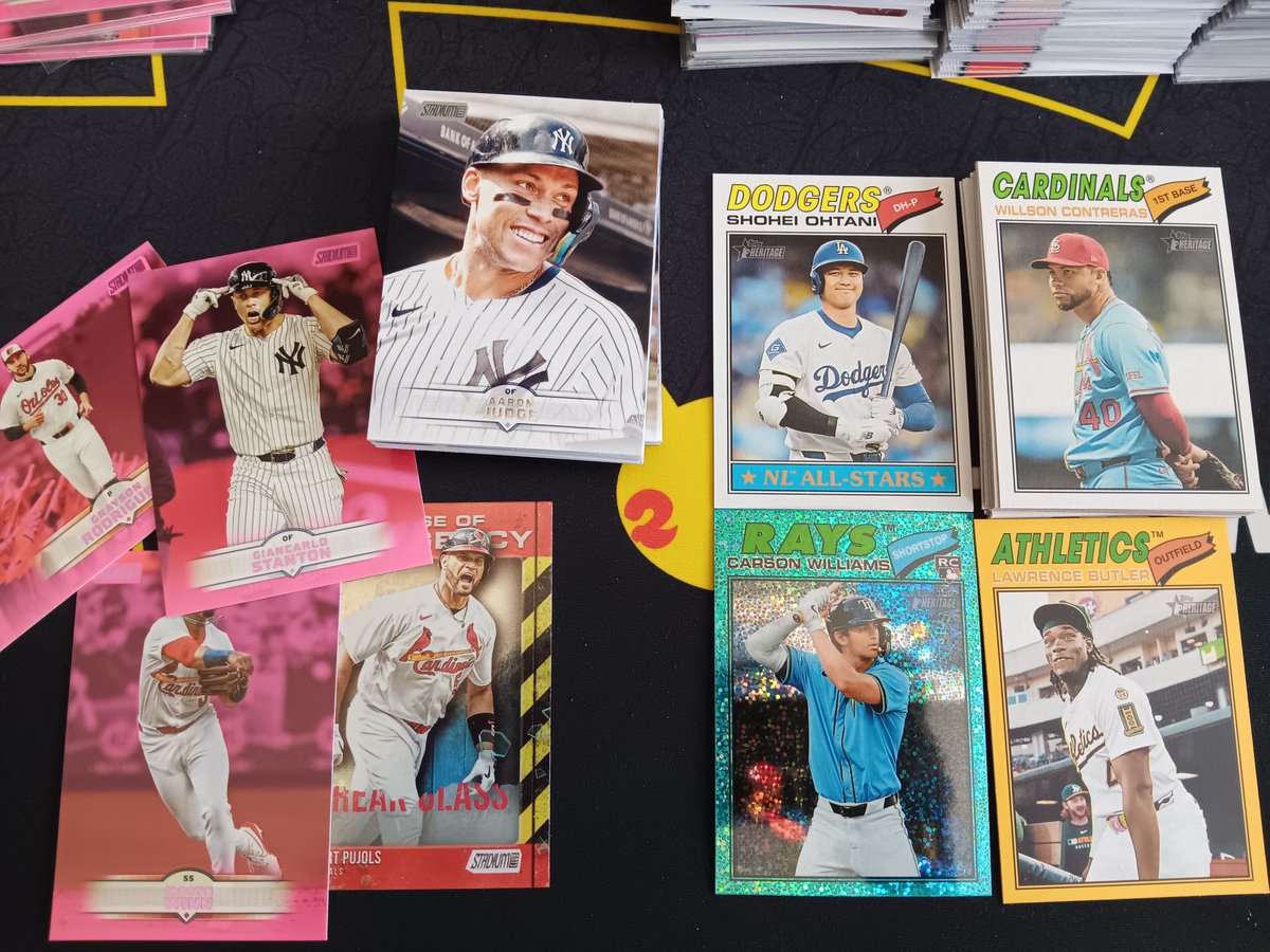 Cardboard Hoarder tweet media