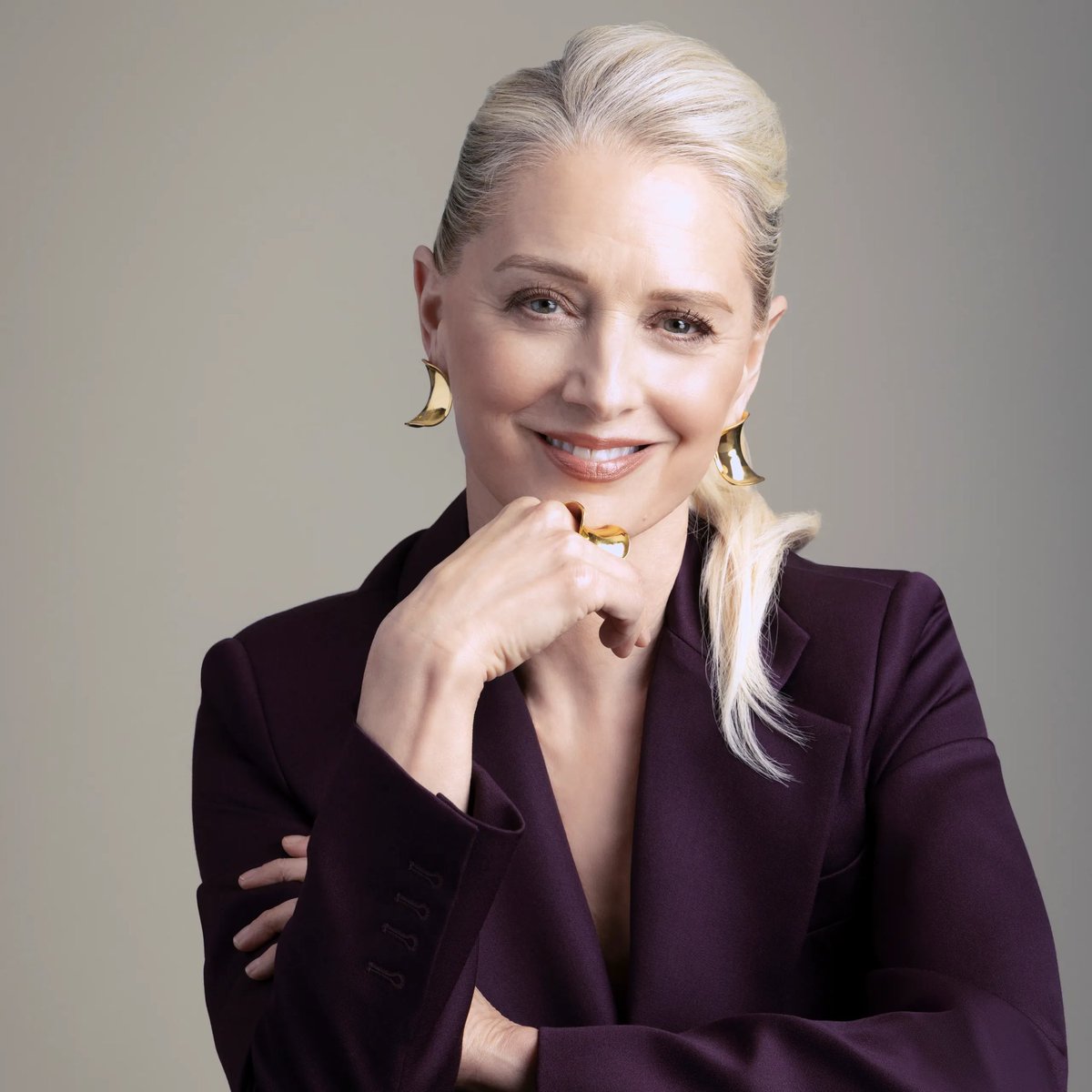 DisneyXHulu tweet media