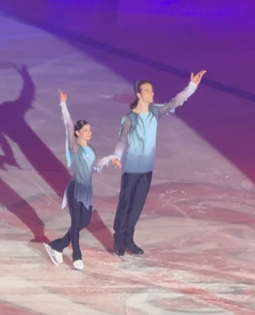 букет крапивы 🌿 tweet media