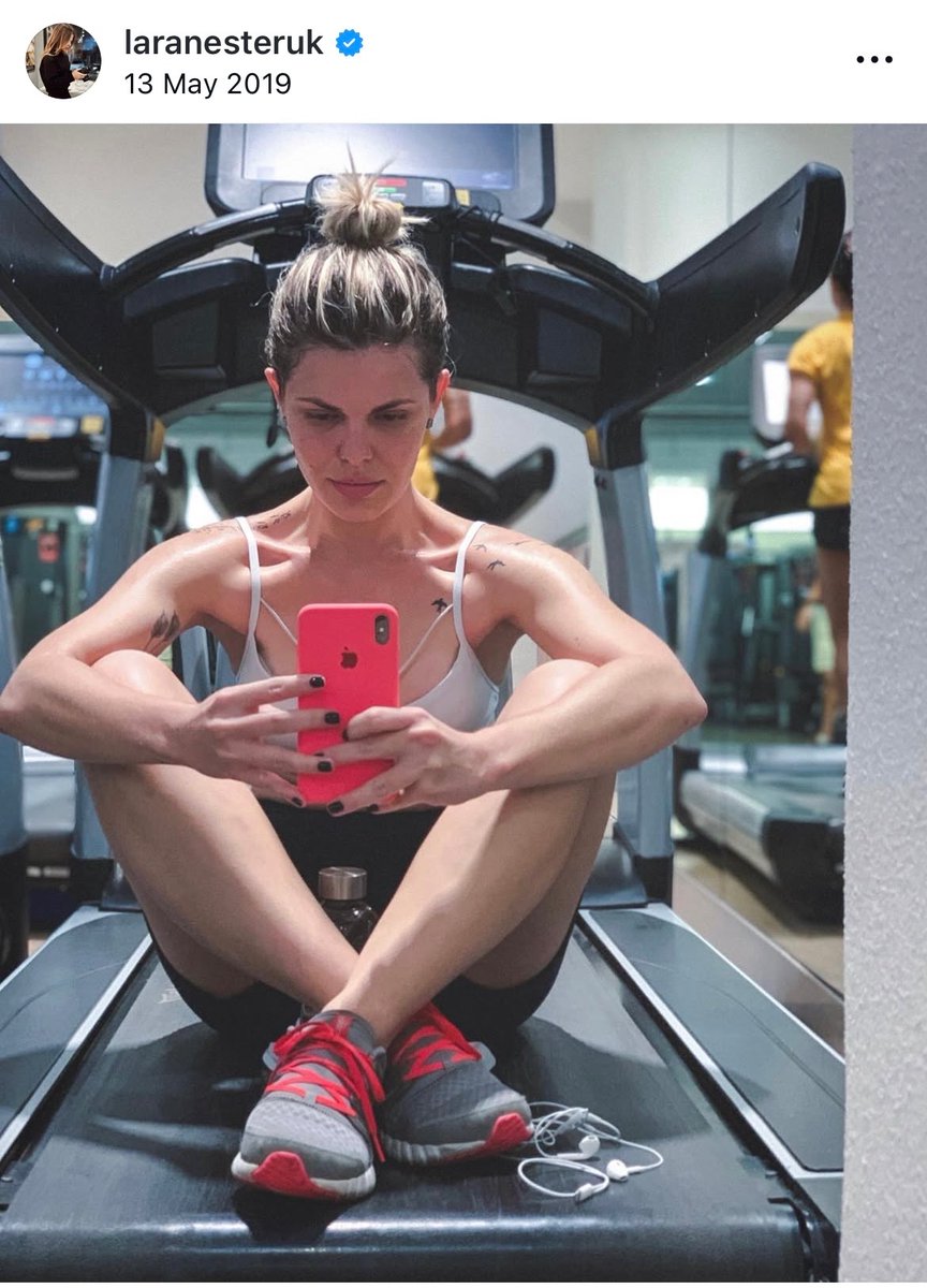 alicesky93 tweet media