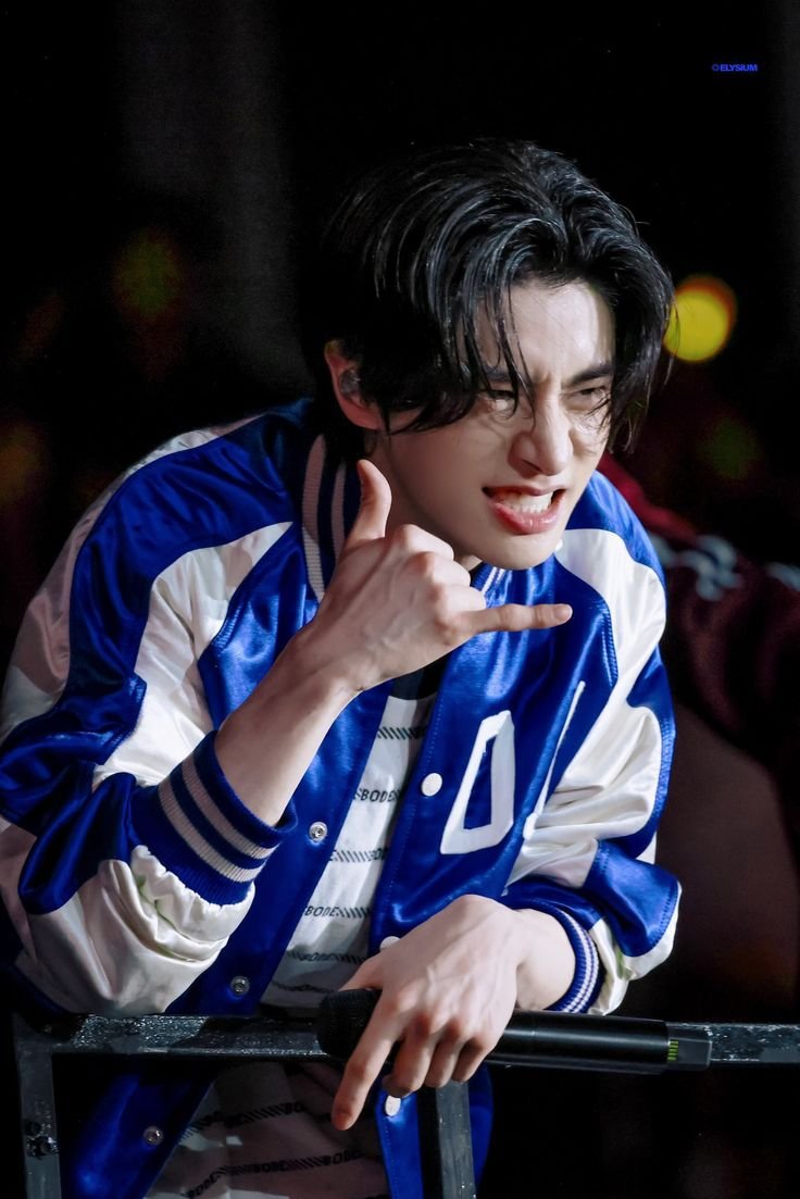 Si-eun (fan account) tweet media