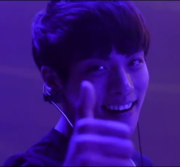 Midnight tweet media