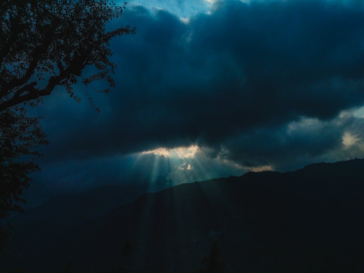 Anku Soni 🏴☠️ (BFH) 👽🔺💧 tweet media