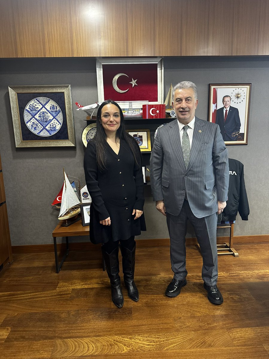 Vehbi Koç tweet media