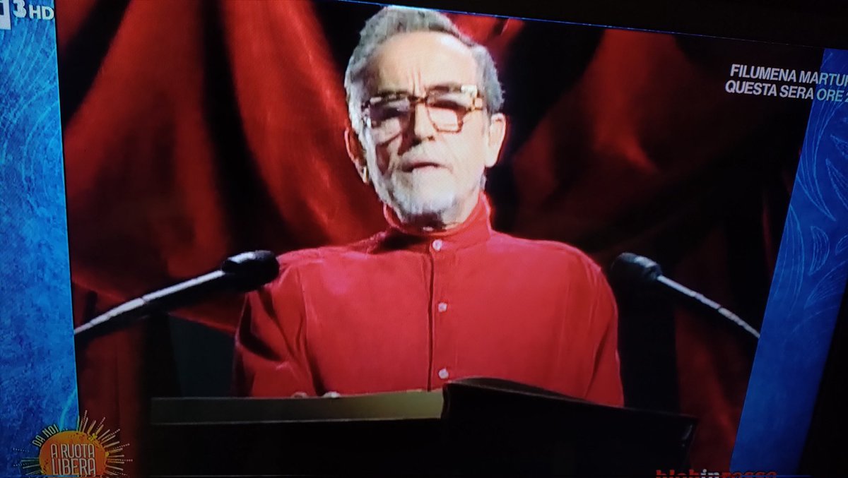 unoenessunoe's tweet photo. Giovedì, gnocchi..
#Gasmann unico anche quando recita il menù #blob https://t.co/6OufiREMiV