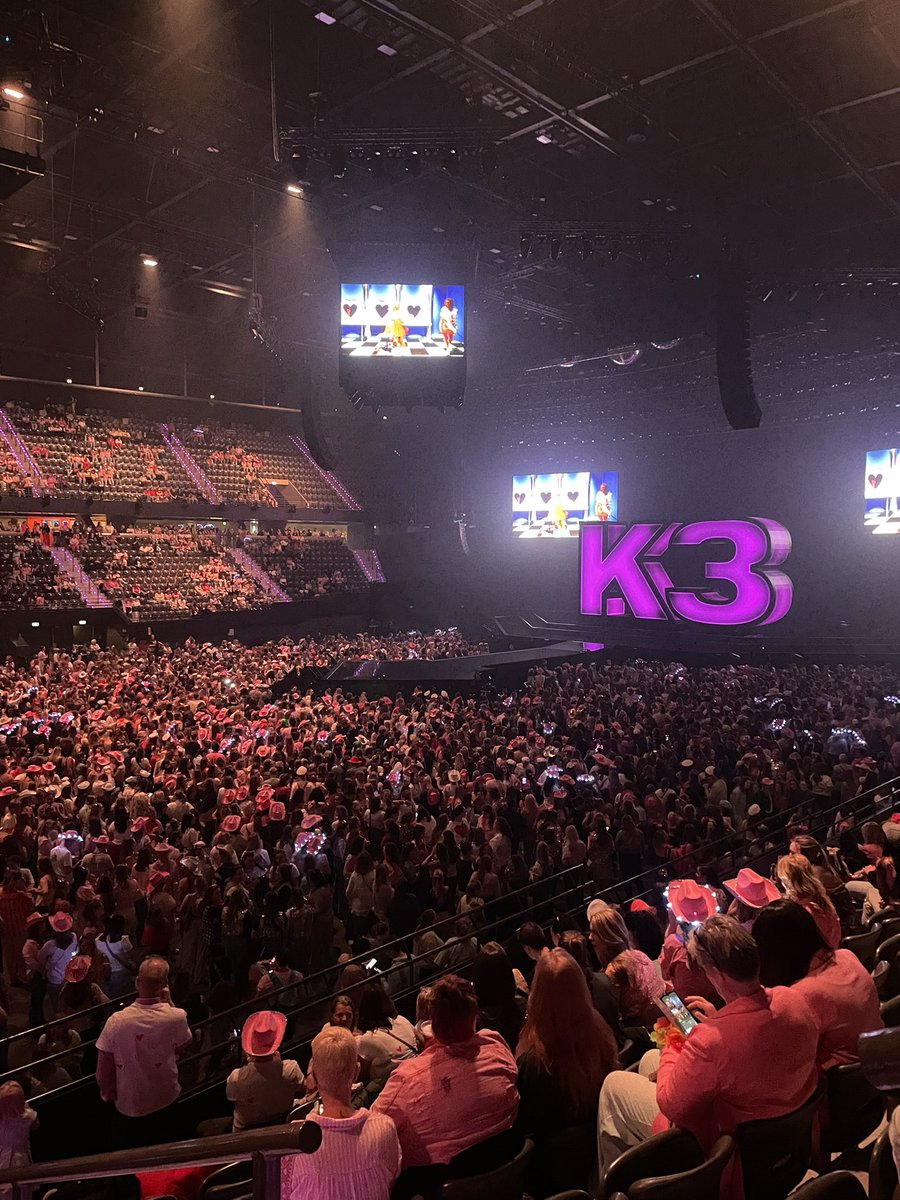 Tamara 🌍 liefdevoorschaatsenNL tweet media