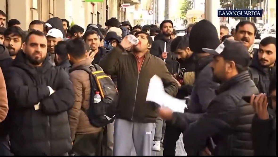 UnamaRENACIDO🇪🇸 tweet media