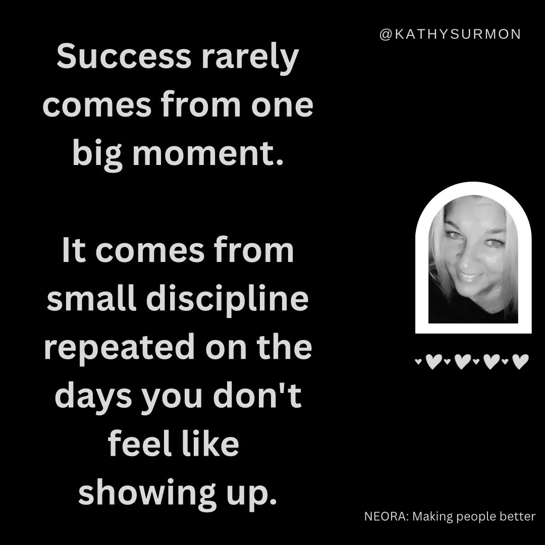 Kasia54's tweet photo. Happy Tuesday ꨄ
It’s about discipline….
#mindset #courage #integrity #possibilities #SelfLove #livehappy #notetoself #confidence #strength https://t.co/IrIP8nrRbG