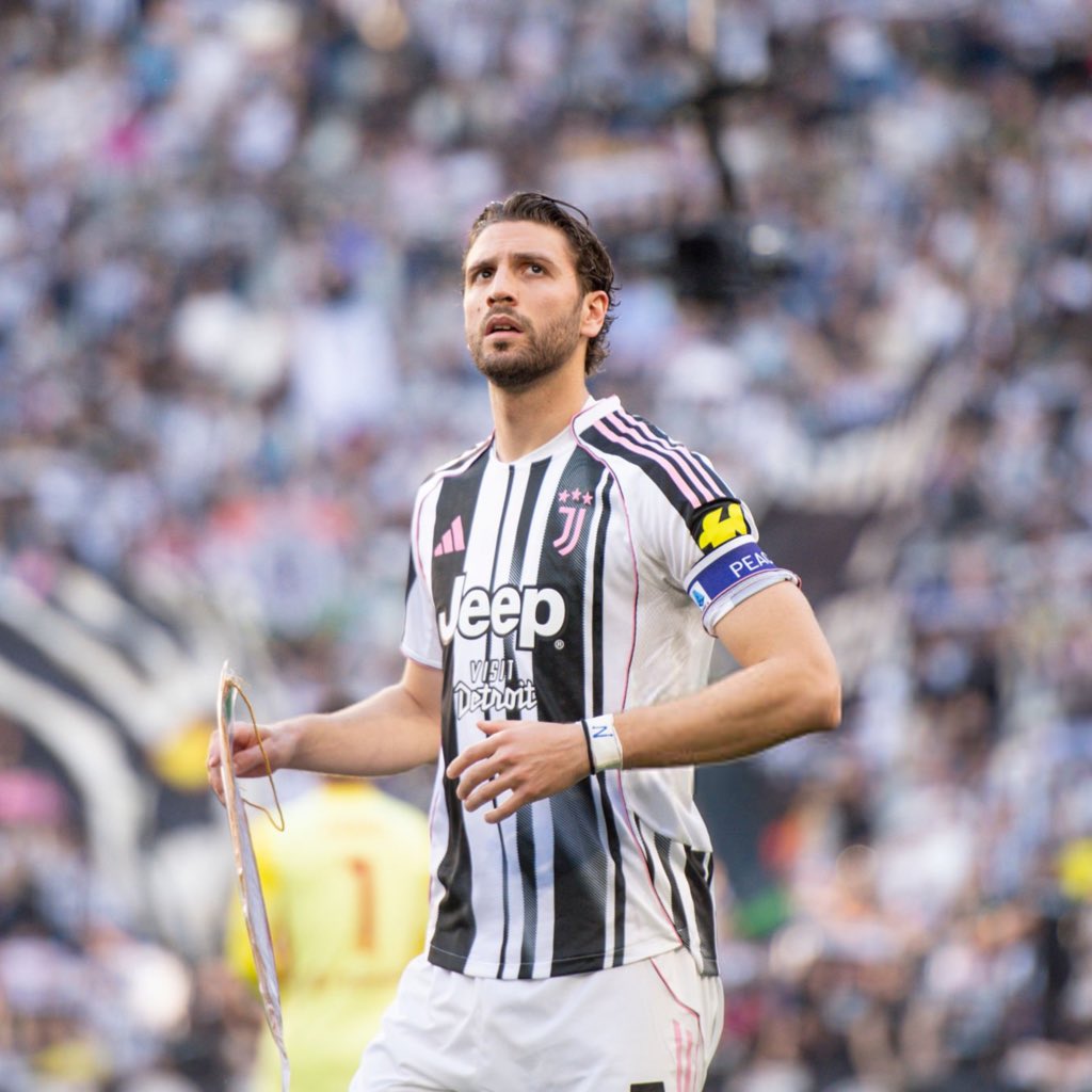 Forza Juve. tweet media