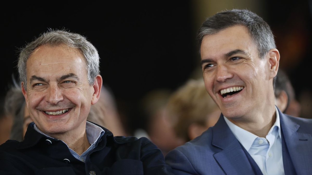 HernnCortes's tweet photo. Estos dos inútiles han conseguido dejarnos un día sin aviones, sin cajas de ahorro, sin energía, sin trenes de alta velocidad, sin viviendas, con carreteras dignas de la Luna
#MarcaPSOE https://t.co/JTTS2fOJOP