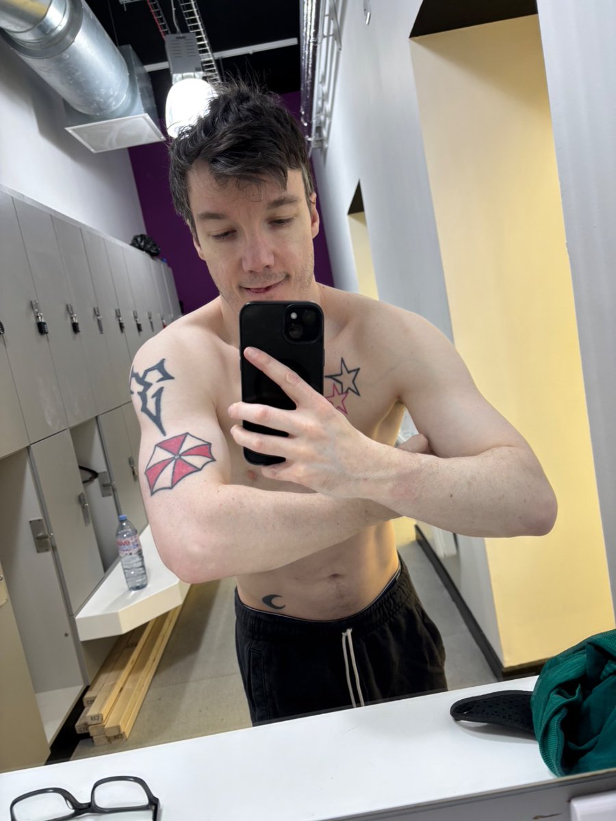 Leon Redfield 🏳️‍🌈 tweet media