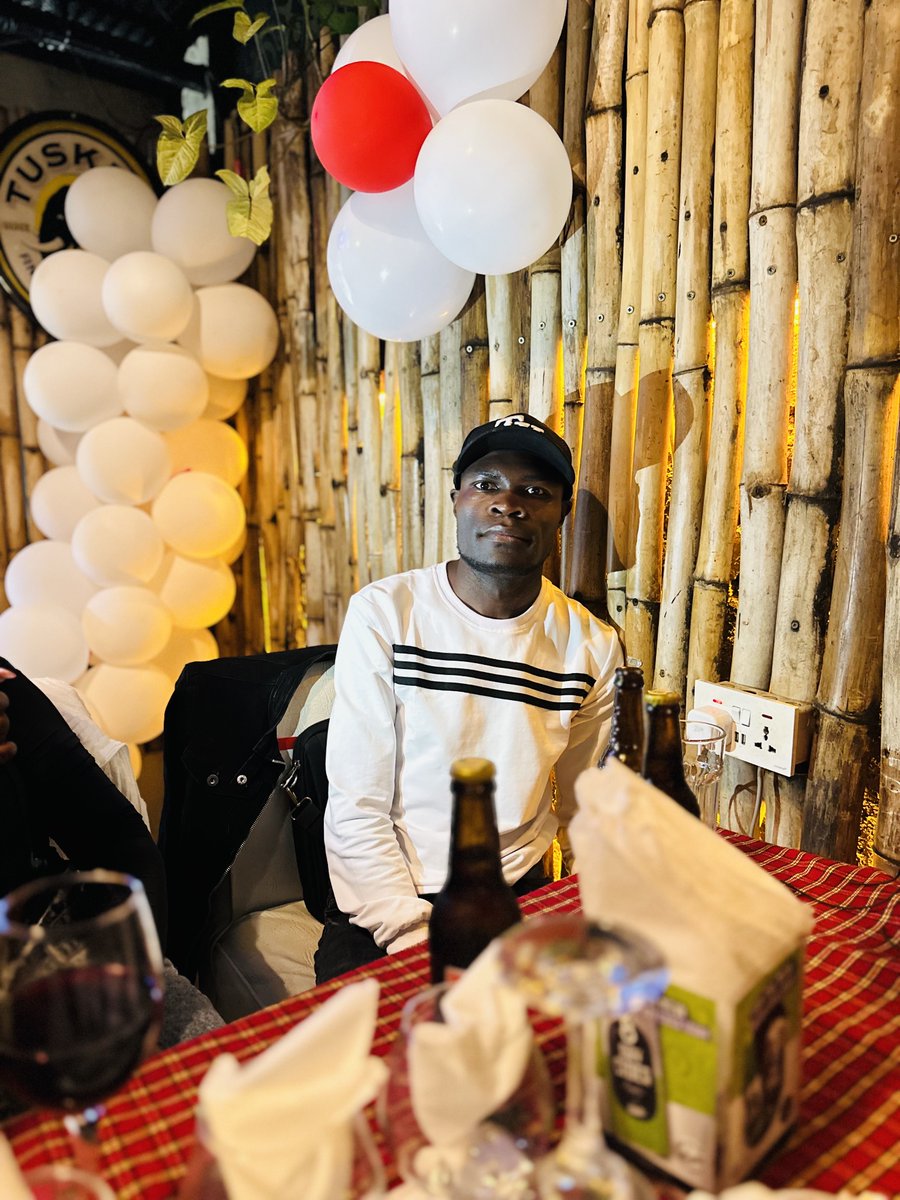 Book Ten tweet media