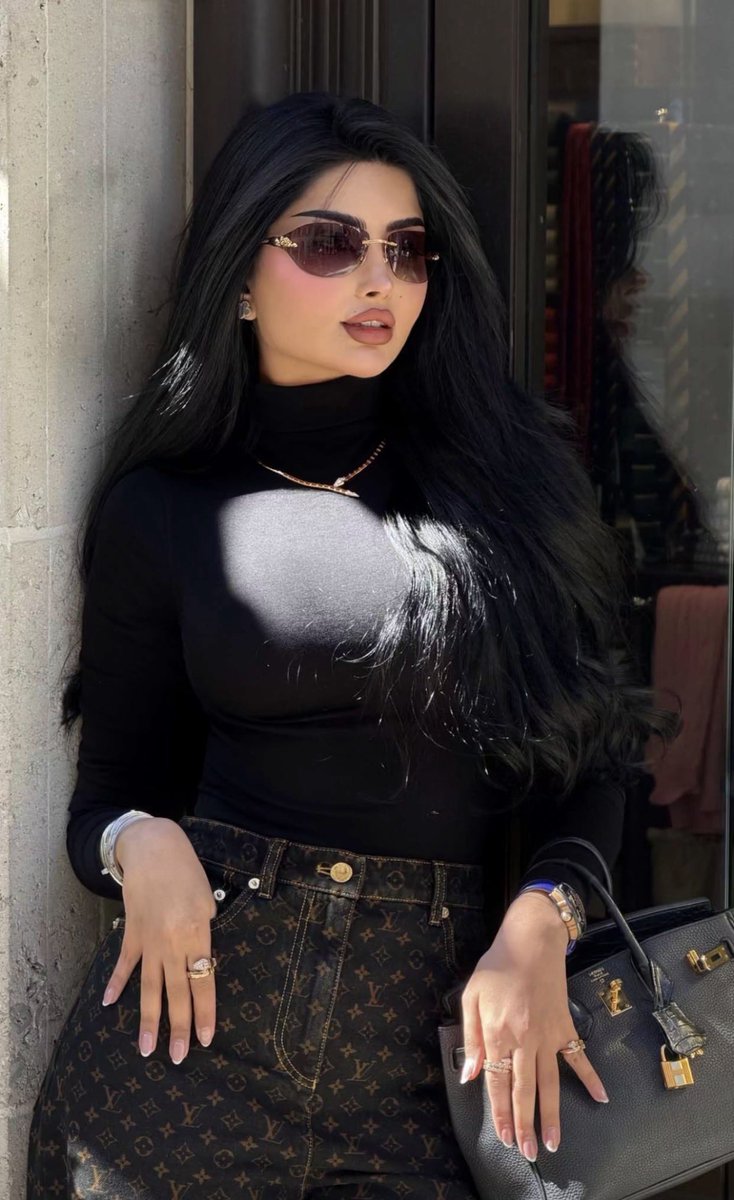 نُهى tweet media