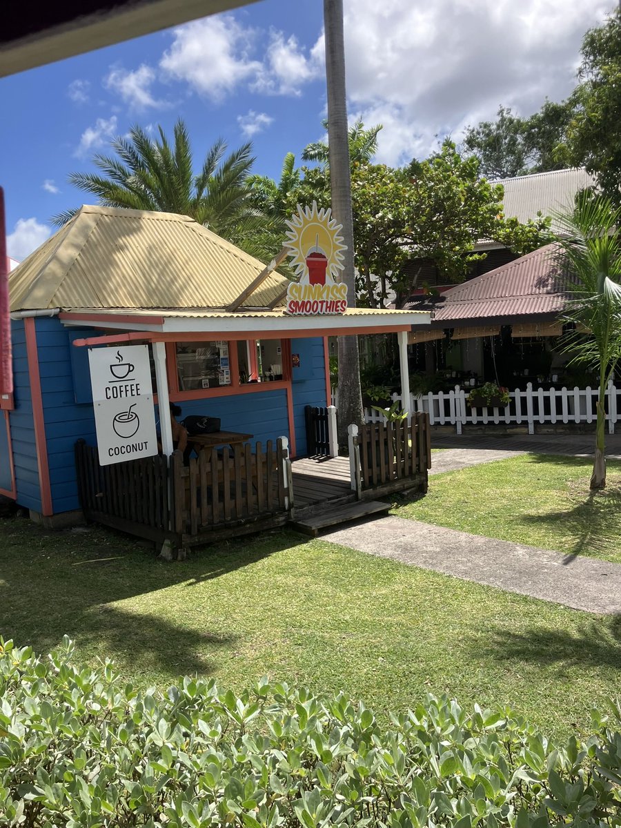 Jcastweet's tweet image. On holiday and couldn’t resist when this place showed up on a walk. 

Now using lightning for speed as didn’t know what it was before today. 

Being added to @btcmap and the first one on the map in Antigua.  

Window display will be getting altered on my next visit. 😂