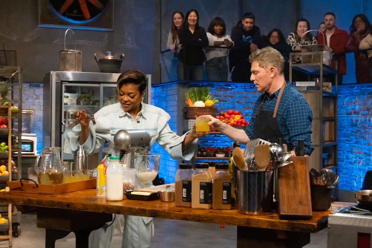 FoodNetwork's tweet image. It’s getting seriously competitive in the #BeatBobbyFlay kitchen with Taraji P. Henson and @amandafreitag in charge 😬

Don't miss @bflay on an all-new episode of #BeatBobbyFlay, Thursday @ 9|8c.