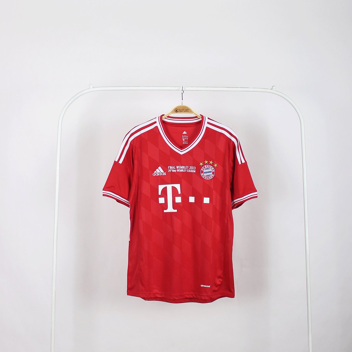 توقعاتكم للقمه المُنتظره 🤩⏳
#ريال_مدريد 💙 #بايرن_ميونخ 💚

-ولطلب تيشيرتات الفريقين متوفرة هنا ⬇️
classect.com

كود خصم اضافي #A1