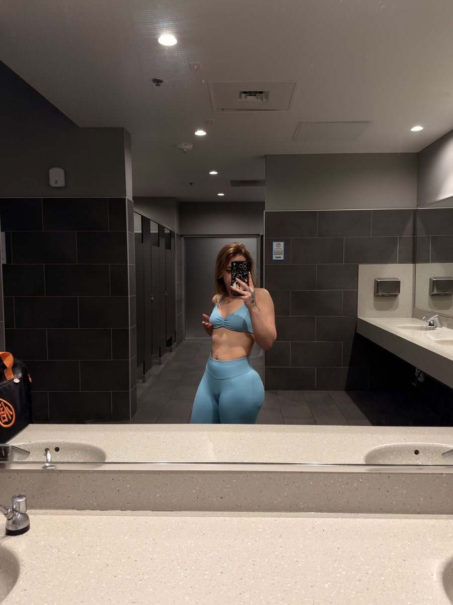 Shortypie🫧 tweet media