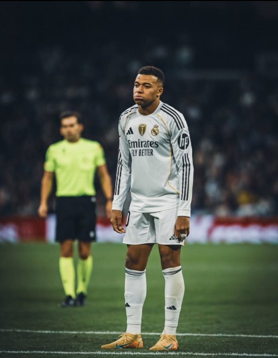 🇫🇷 KM10 tweet media