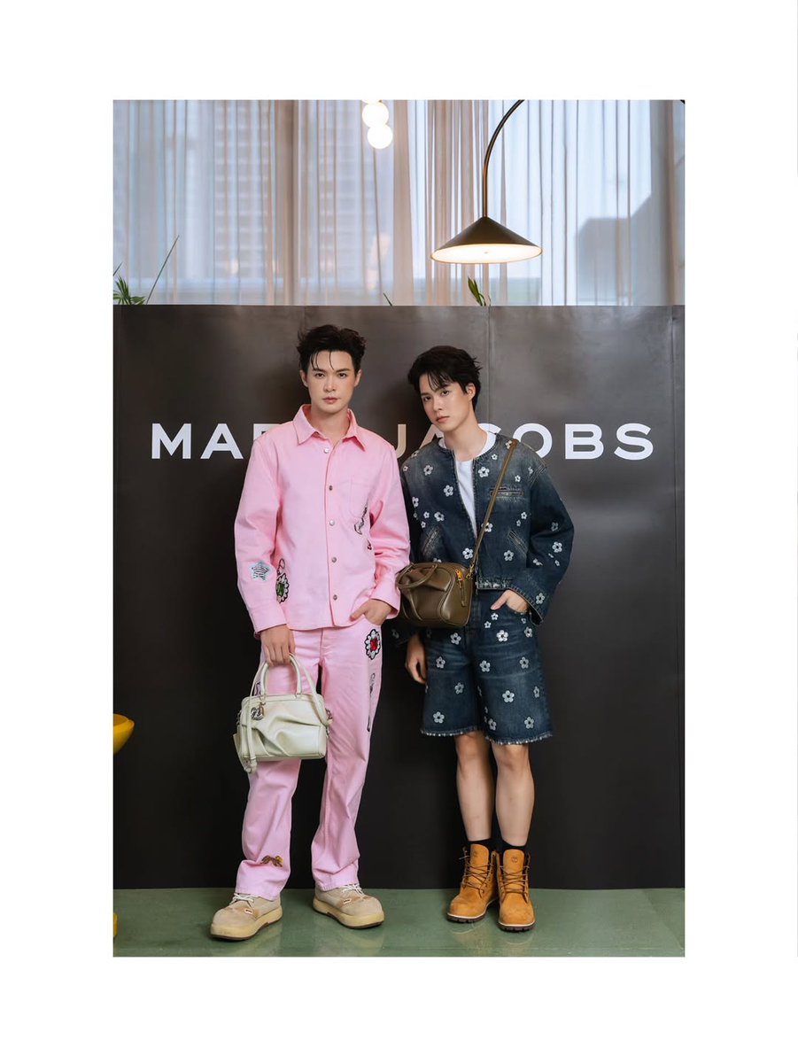 billy__official's tweet photo. BILLYFRANKY X MARC JACOBS SS26
https://t.co/pNLPMkb5Xf

BILLYFRANKY X MARC JACOBS SS26 #MarcJacobsSS26xBillyFranky
#bbil1ypn #star1ight
#BillyPatchanon
#BACEQUAD
#PATLuxuryGroup
#thestandardbangkok
#MarcJacobsTH
#MarcJacobs https://t.co/WOBxnAjNEK