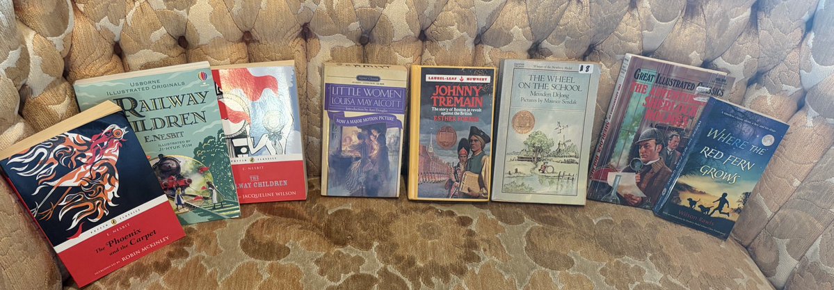 Rebecca 📖 tweet media