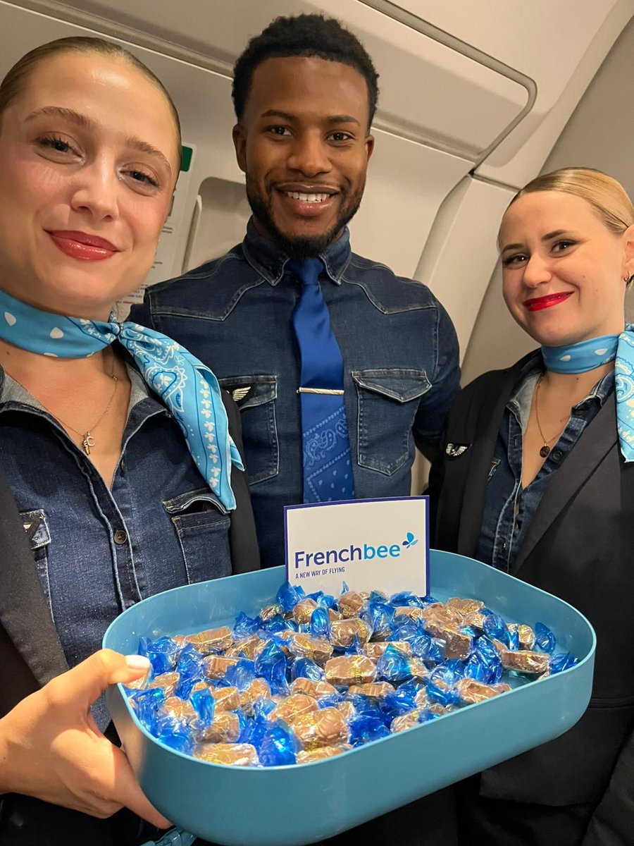 Gate7aviation's tweet image. Un week-end de Pâques gourmand pour les passagers de French bee
Pour célébrer le week-end de Pâques, les  équipages de la compagnie ont distribués de délicieux œufs en chocolat à bord.  🪺 ✈️
#Frenchbee #Pâques