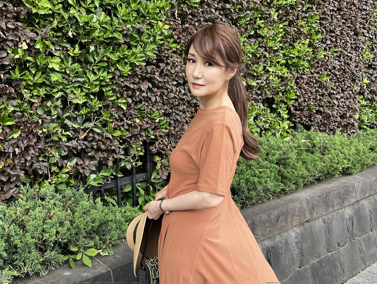 usagi_ayanami's tweet photo. 綾波うさぎさんにおすすめの曲はShadow
です
#浜田麻里おすすめ曲 #shindanmaker
https://t.co/Mtsd7gu9Qq
深夜にこんばんは⭐
セッションでリクエストした麻里ちゃんのBlancをききながら歌っていたらこんな時間に（笑）
これも名曲ですね～🩷
そろそろ寝ないとです😊
明日もがんばろう⭐ https://t.co/gwhwGj8a8P